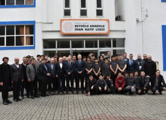 İstanbul Valimiz Sayın Davut GÜL’ün Okulumuzu Ziyareti
