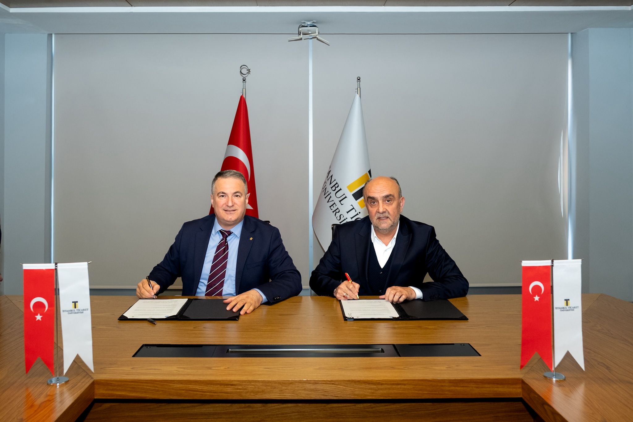 669118852_1406080441560467_3751334518632853254_n